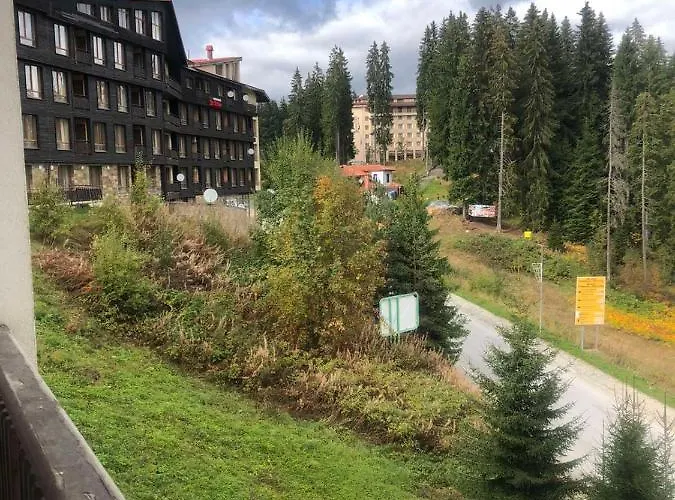 палас - Palace Apartmán